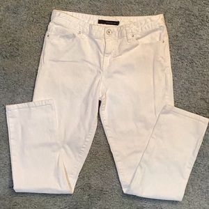 Calvin Klein White Denim Boyfriend Jeans Misses sz 10
